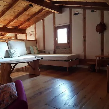 Maison Dans La Prairie A 15 Min Plages Messanges Tatil Evi