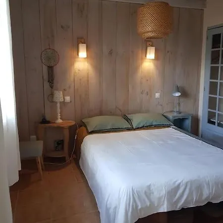 Maison Dans La Prairie A 15 Min Plages Messanges Tatil Evi *